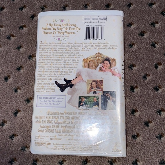 The Princess Diaries VHS Tape - Picture 2 of 3